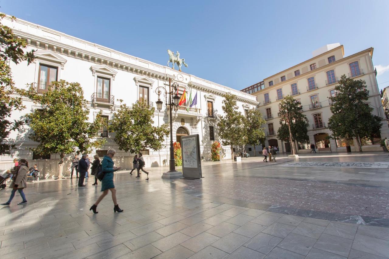 Terrazas De La Catedral Atico Wifi Apartment Granada Exterior photo